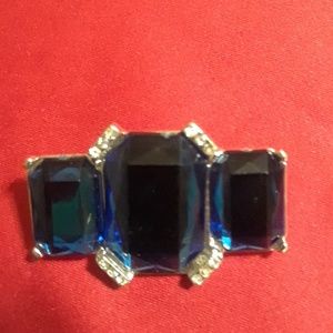 Sapphire color pin